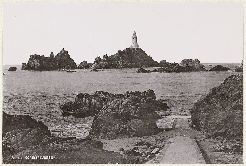 Jersey / La Corbiere lighthouse - historic picture
[url=https://www.rijksmuseum.nl]Source[/url]
Keywords: Jersey;English channel;United Kingdom;Historic