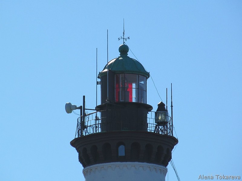 Saint-Petersburg / Shepelevskiy lighthouse - lantern
Photo by A.Tokareva
Keywords: Saint-Petersburg;Gulf of Finland;Russia;Lantern