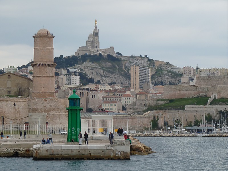 Marseille / Digue du Fort Saint-Jean lighthouse
Tour du Fanal lighthouse on a background
Keywords: Marseille;France;Mediterranean sea