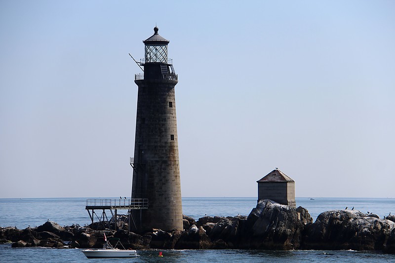 Massachusetts / Boston / The Graves lighthouse
Author of the photo: [url=http://www.flickr.com/photos/21953562@N07/]C. Hanchey[/url]
Keywords: United States;Massachusetts;Atlantic ocean;Boston