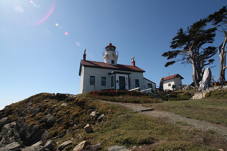 California / Battery Point lighthouse
AKA Crescent City
Author of the photo: [url=http://www.flickr.com/photos/21953562@N07/]C. Hanchey[/url]
Keywords: California;Crescent City;Pacific ocean;United States