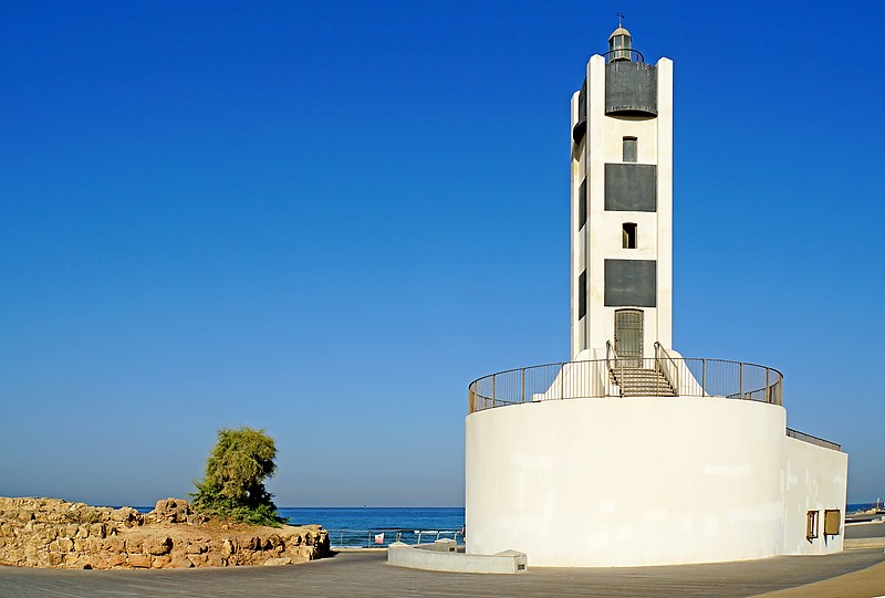 Tel Aviv / Tel-Kudadi Lighthouse
Author of the photo: [url=https://www.flickr.com/photos/archer10/]Dennis Jarvis[/url]

Keywords: Tel Aviv;Israel;Mediterranean sea