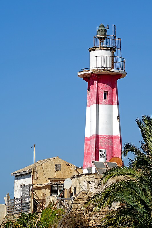 Jaffa Lighthouse
Author of the photo: [url=https://www.flickr.com/photos/archer10/]Dennis Jarvis[/url]

Keywords: Jaffa;Israel;Mediterranean sea