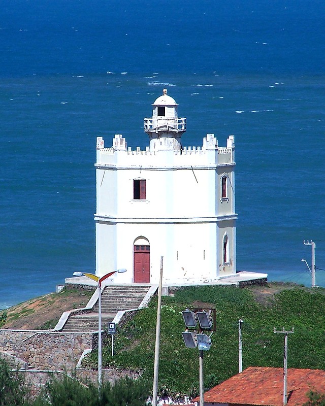 Fortaleza / Mucuripe Lighthouse (Velha Farol)
Author of the photo: [url=https://www.flickr.com/photos/bobindrums/]Robert English[/url]
Keywords: Brazil;Fortaleza;Atlantic ocean