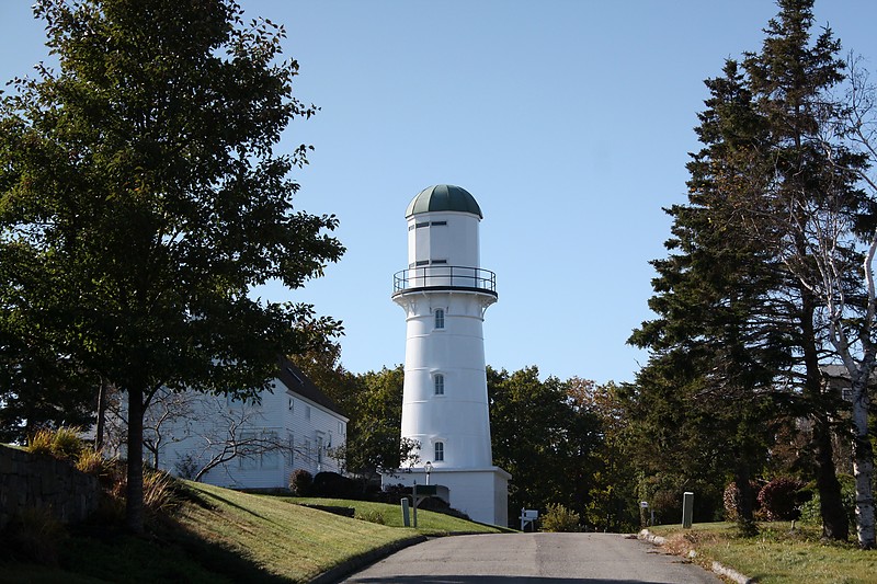 Maine / Cape Elizabeth West lighthouse
Author of the photo: [url=http://www.flickr.com/photos/21953562@N07/]C. Hanchey[/url]
Keywords: Cape Elizabeth;Maine;United States;Atlantic ocean