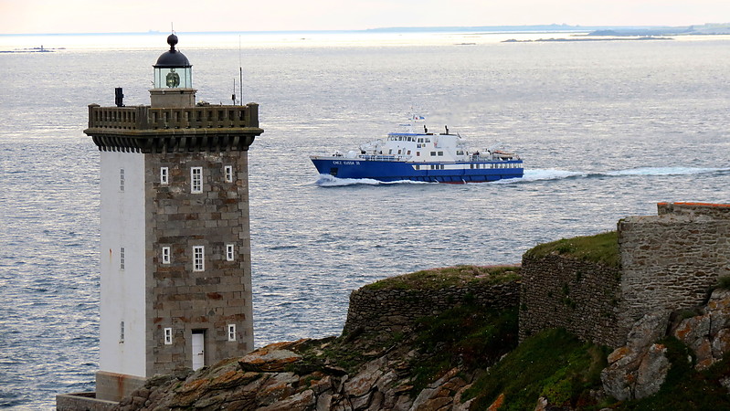Kermorvan common front lighthouse
Author of the photo: [url=https://www.flickr.com/photos/yiddo2009/]Patrick Healy[/url]
Keywords: France;Le Conquet;Bay of Biscay