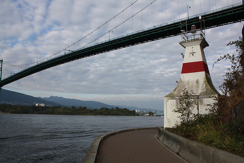 British Columbia / Prospect Point lighthouse
Author of the photo: [url=http://www.flickr.com/photos/21953562@N07/]C. Hanchey[/url]
Keywords: British Columbia;Canada;Vancouver