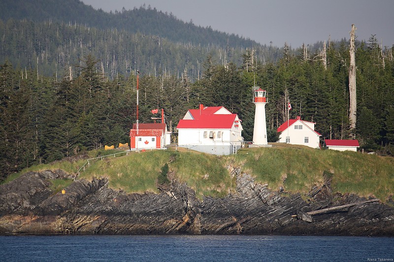 British Columbia / Scarlett Point lighthouse
Author of the photo: [url=http://www.flickr.com/photos/21953562@N07/]C. Hanchey[/url]
Keywords: British Columbia;Gordon Channel;Canada