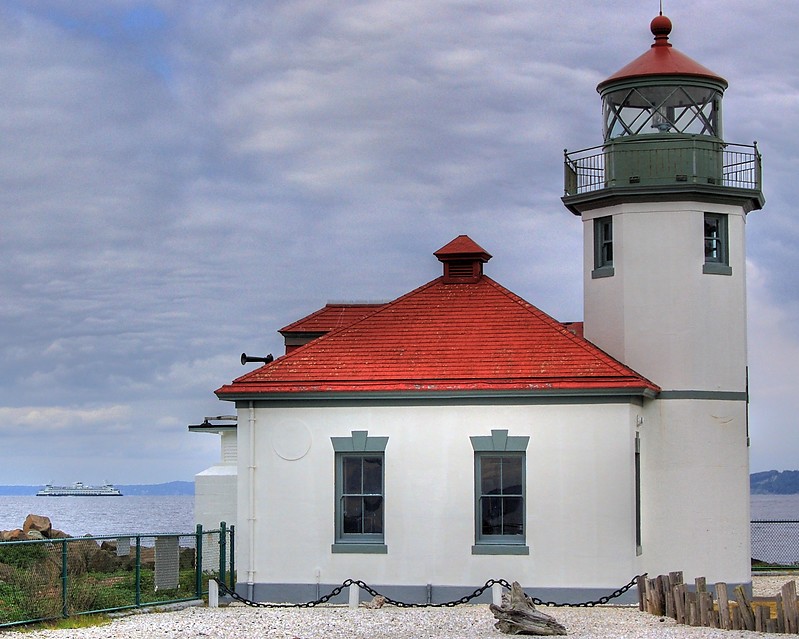 Washington / Puget sound / Seattle / Alki Point lighthouse
Author of the photo: [url=https://www.flickr.com/photos/ankneyd/]Don Ankney[/url]
Keywords: Washington;United States;Seattle;Puget Sound