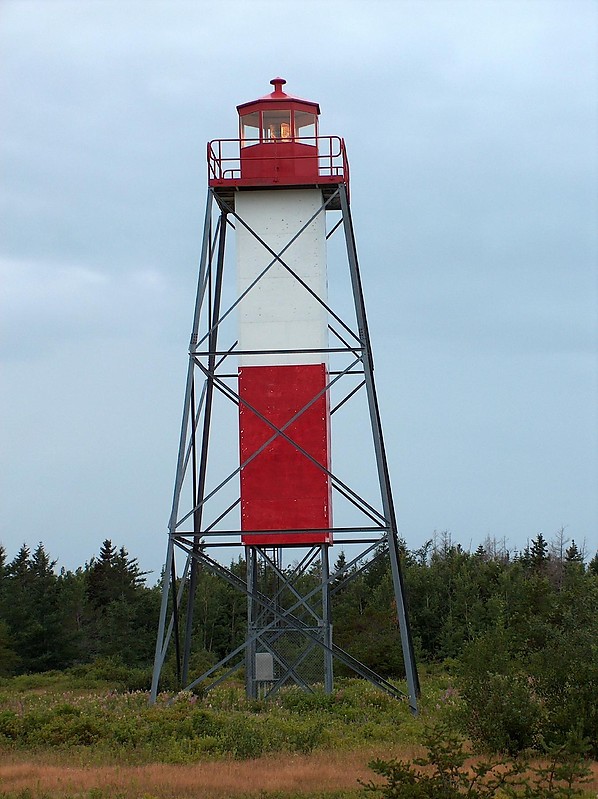 New Brunswick / Black Point lighthouse
Author of the photo: [url=https://www.flickr.com/photos/gauviroo/]Roberto Gauvin[/url]
Keywords: New Brunswick;Canada;Gulf of Saint Lawrence