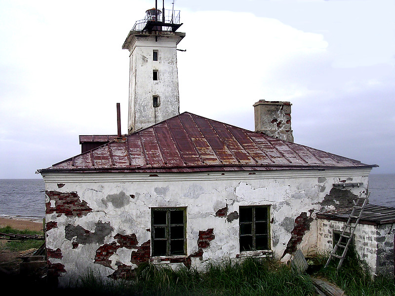 Sakhalin / Valuyevskiy lighthouse
AKA Rybnovsk range front      
Author of the photo: [url=http://www.panoramio.com/user/1399742]Alexander Barkov[/url]
Keywords: Amur gulf;Sakhalin;Far East;Russia