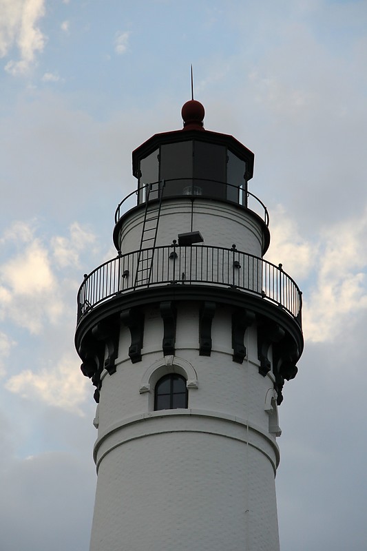 Wisconsin / Wind Point lighthouse - lantern
Author of the photo: [url=http://www.flickr.com/photos/21953562@N07/]C. Hanchey[/url]
Keywords: Wisconsin;United States;Lake Michigan;Lantern