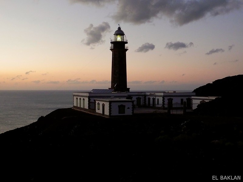 Canary islands / Isla del Hierro / Punta Orchilla lighthouse
Keywords: Canary Islands;Isla del Hierro;Atlantic ocean;Spain;Sunset