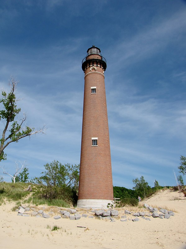 Michigan / Little Sable Point lighthouse
Author of the photo: [url=https://www.flickr.com/photos/bobindrums/]Robert English[/url]
Keywords: Michigan;Lake Michigan;United States