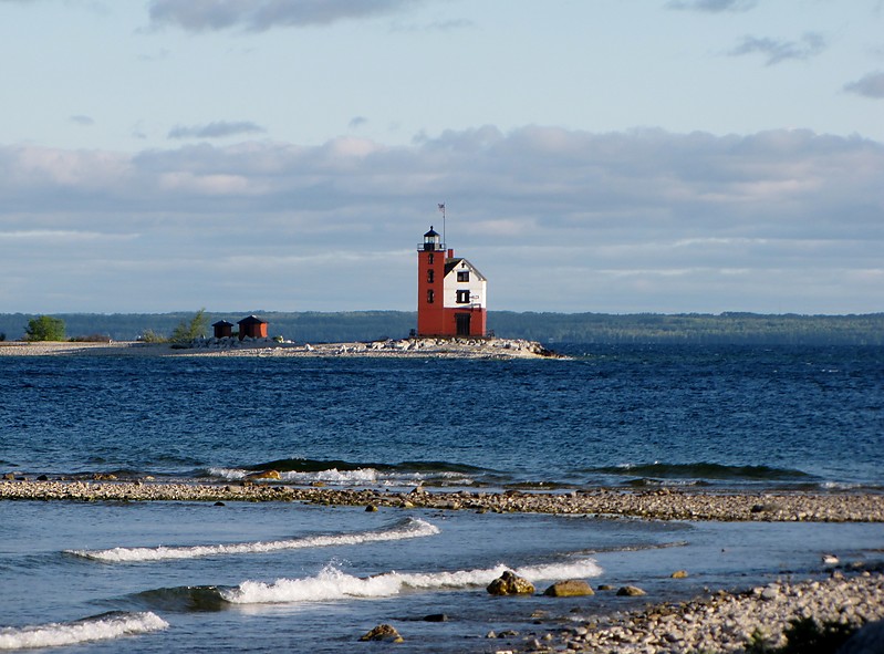 Michigan / Strait of Mackinac  / Round Island Lighthouse
Author of the photo: [url=https://www.flickr.com/photos/bobindrums/]Robert English[/url]

Keywords: Michigan;Strait of Mackinac;Lake Huron;United States
