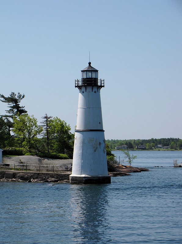 New York / Rock Island lighthouse
Author of the photo: [url=https://www.flickr.com/photos/bobindrums/]Robert English[/url]
Keywords: New York;Saint Lawrence river;United States
