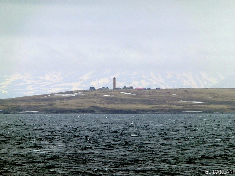 Kamchatka / Lopatka point lighthouse
Distant view
Keywords: Kamchatka;Russia;Far East;First Kuril Strait