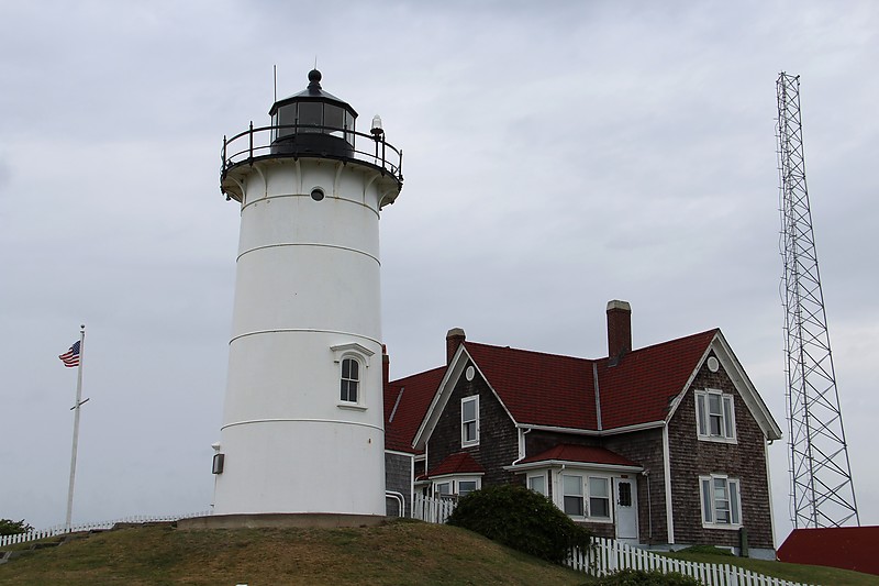 Massachusetts / Nobska lighthouse
Author of the photo: [url=http://www.flickr.com/photos/21953562@N07/]C. Hanchey[/url]
Keywords: United States;Massachusetts;Atlantic ocean