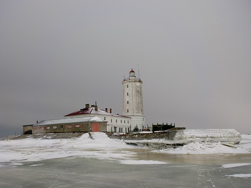 Gulf of Finland / Tolbukhin lighthouse - in winter
Photo by Ilya Tarasov
Keywords: Gulf of Finland;Russia;Kronshtadt;Winter