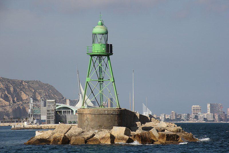 Valencia / Alicante muelle de Levante lighthouse
Keywords: Valencia;Spain;Alicante;Mediterranean sea