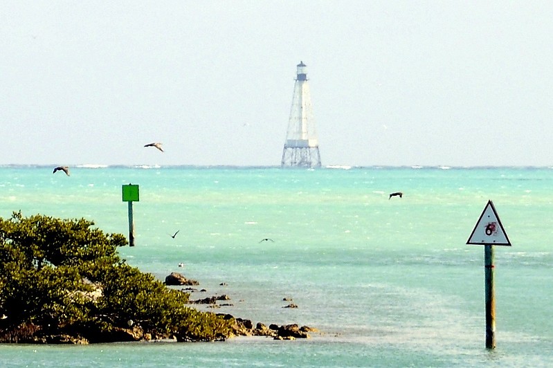 Florida / Alligator Reef lighthouse
Author of the photo:[url=https://www.flickr.com/photos/lighthouser/sets]Rick[/url]
Keywords: Florida;United States;Strait of Florida;Offshore