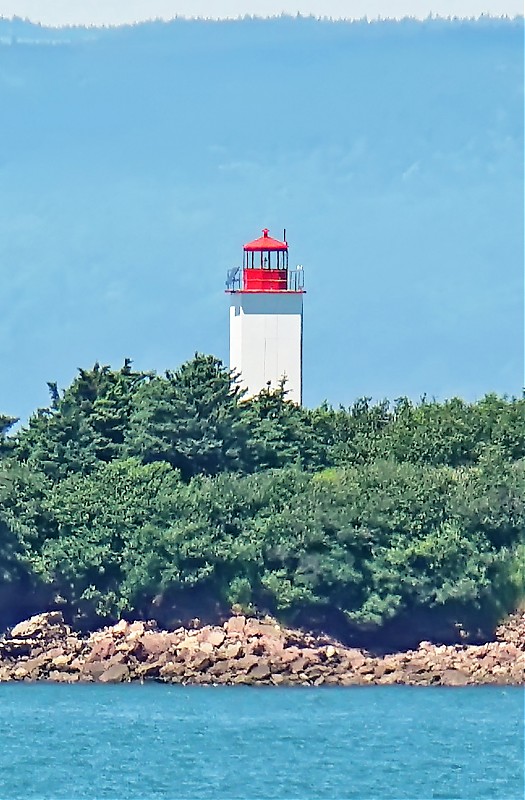Nova Scotia / Apple River lighthouse
New lantern installed in 2019
Author of the photo: [url=https://www.flickr.com/photos/archer10/] Dennis Jarvis[/url]
Keywords: Nova Scotia;Canada;Bay of Fundy