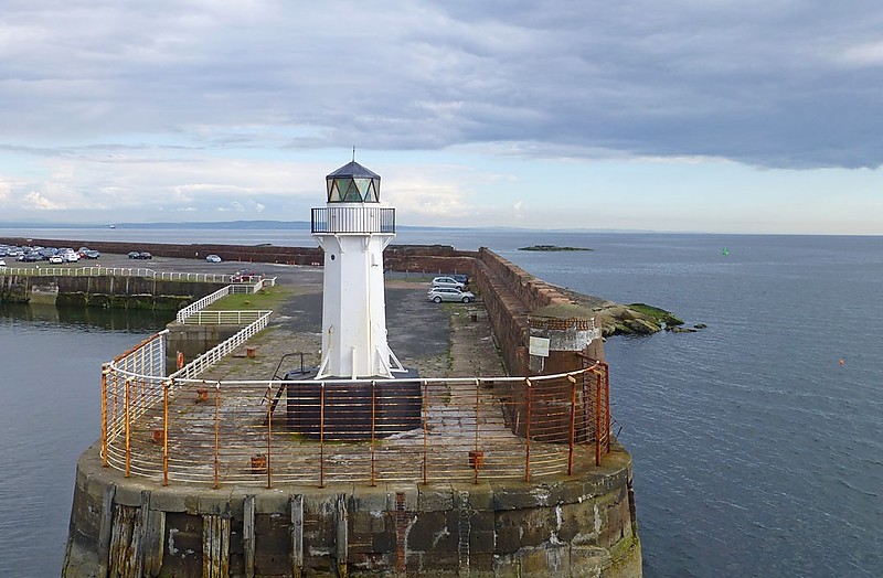 Ardrossan Pierhead lighthouse
Author of the photo: [url=https://www.flickr.com/photos/seapigeon/]Graeme Phanco[/url]
Keywords: Ardrossan;Scotland;North Channel;United Kingdom