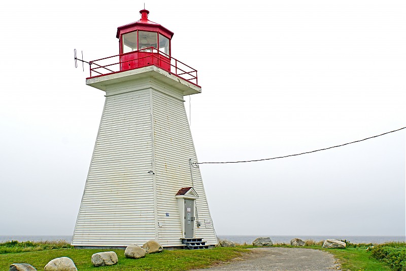 Nova Scotia / Baccaro Point lighthouse
Author of the photo: [url=https://www.flickr.com/photos/archer10/]Dennis Jarvis[/url]
Keywords: Nova Scotia;Canada;Atlantic ocean