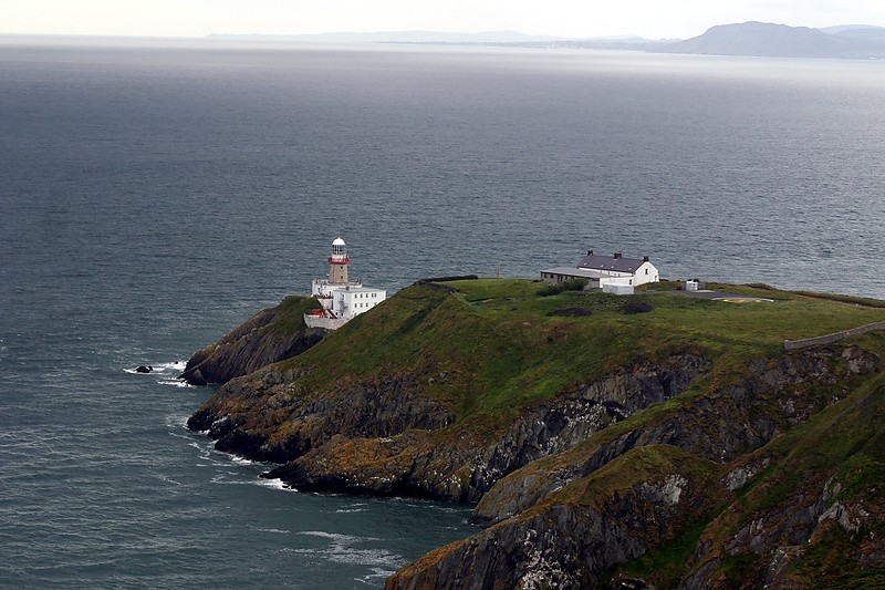 Dublin Bay / Baily Lighthouse
Author of the photo: [url=https://www.flickr.com/photos/31291809@N05/]Will[/url]

Keywords: Irish sea;Ireland;Dublin;Dublin bay