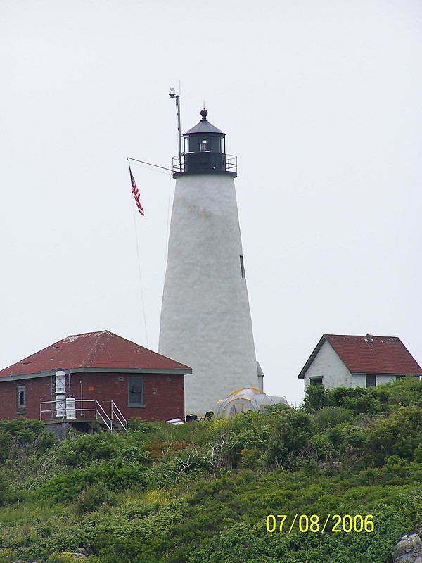 Massachusetts / Baker's Island lighthouse
Author of the photo: [url=https://www.flickr.com/photos/bobindrums/]Robert English[/url]
Keywords: Massachusetts;Salem;United States;Atlantic ocean