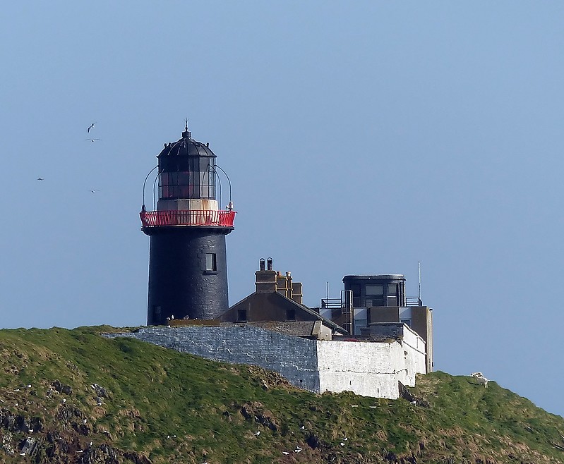 Ballycotton Lighthouse 
Author of the photo: [url=https://www.flickr.com/photos/42283697@N08/]Tom Kennedy[/url]

Keywords: Ireland;Cork;Celtic sea