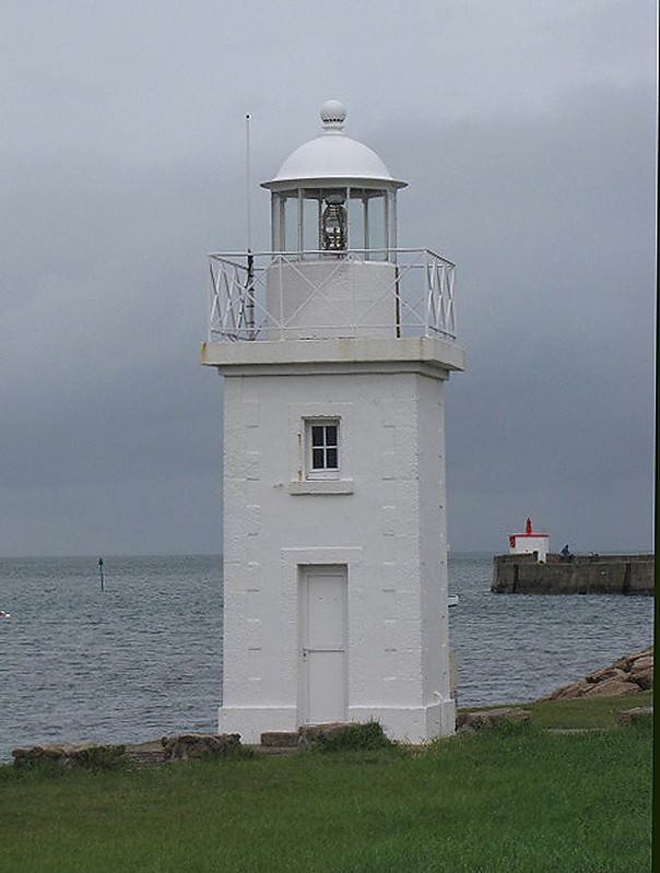 Normandy / Barfleur Front Range lighthouse
Author of the photo: [url=https://www.flickr.com/photos/21475135@N05/]Karl Agre[/url]
Keywords: Normandy;Barfleur;France;English channel