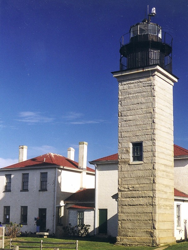 Rhode island / Beavertail lighthouse
Author of the photo: [url=https://www.flickr.com/photos/larrymyhre/]Larry Myhre[/url]
Keywords: Rhode Island;United States;Atlantic ocean