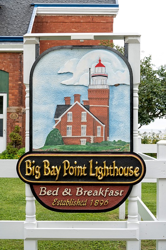 Michigan / Big Bay Point lighthouse - plate
Author of the photo: [url=https://www.flickr.com/photos/selectorjonathonphotography/]Selector Jonathon Photography[/url]
Keywords: Michigan;Lake Superior;United States;Plate