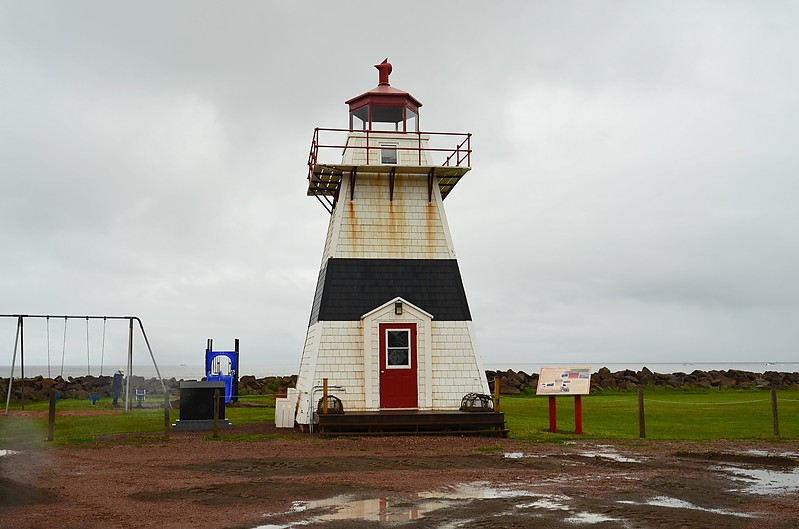 Prince Edward Island /  Big Tignish lighthouse
AKA Judes Point, Tignish Run 
Author of the photo: [url=https://www.flickr.com/photos/8752845@N04/]Mark[/url]
Keywords: Prince Edward Island;Canada;Gulf of Saint Lawrence