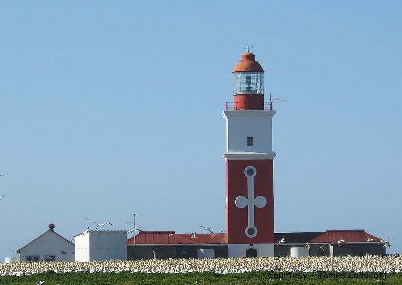 Bird Islands lighthouse
Source: [url=http://lighthouses-of-sa.blogspot.ru/]Lighthouses of S Africa[/url]
Keywords: South Africa;Indian ocean