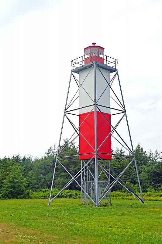 New Brunswick / Black Point lighthouse
Author of the photo: [url=https://www.flickr.com/photos/archer10/] Dennis Jarvis[/url]
Keywords: New Brunswick;Canada;Gulf of Saint Lawrence