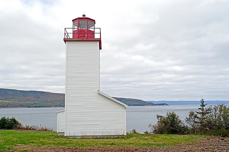 Nova Scotia / Black Rock point Lighthouse
Author of the photo: [url=https://www.flickr.com/photos/archer10/] Dennis Jarvis[/url]
Keywords: Nova Scotia;Canada;Atlantic ocean