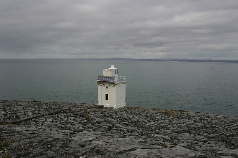 West Coast / Black Head Lighthouse
AKA Blackhead Clare
Author of the photo: [url=https://www.flickr.com/photos/31291809@N05/]Will[/url]

Keywords: Ireland;Galway Bay;Clare