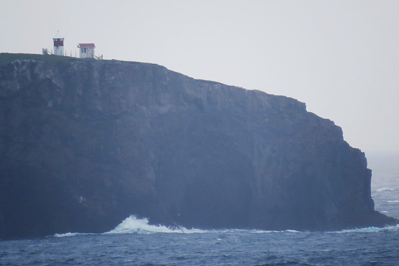 Bordan lighthouse
Author of the photo: [url=https://www.flickr.com/photos/larrymyhre/]Larry Myhre[/url]

Keywords: Faroe Islands;Atlantic ocean