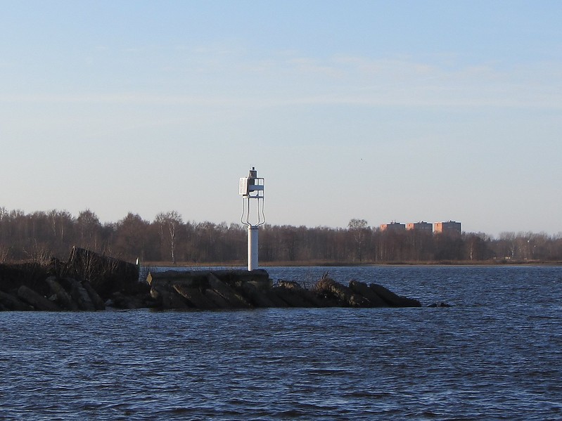 Port of Riga / Zvejas (Fishing Harbour) N Gate S light
Keywords: Latvia;Riga;Daugava