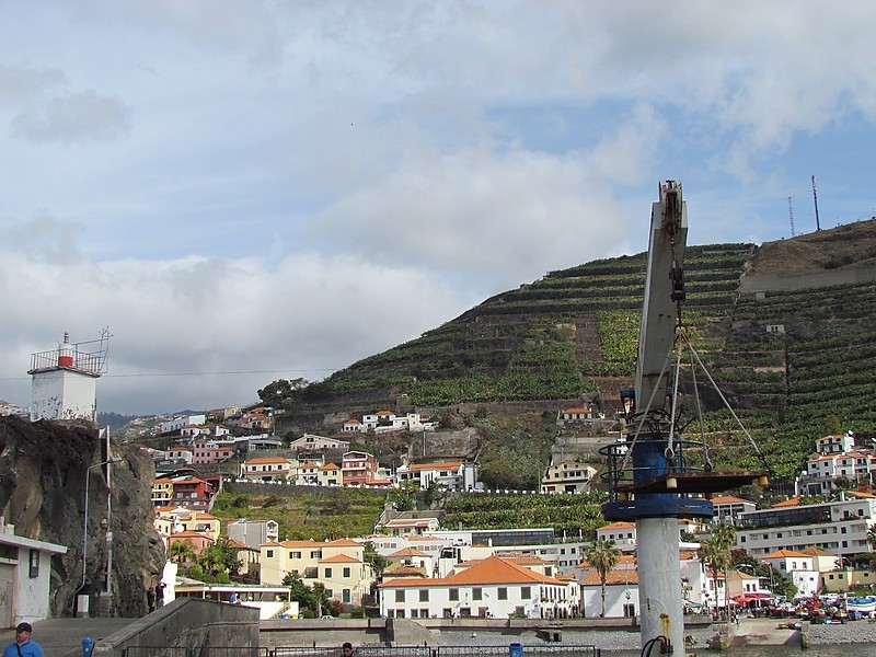 Madeira / Camara de Lobos lighthouse
Keywords: Madeira;Portugal;Atlantic ocean
