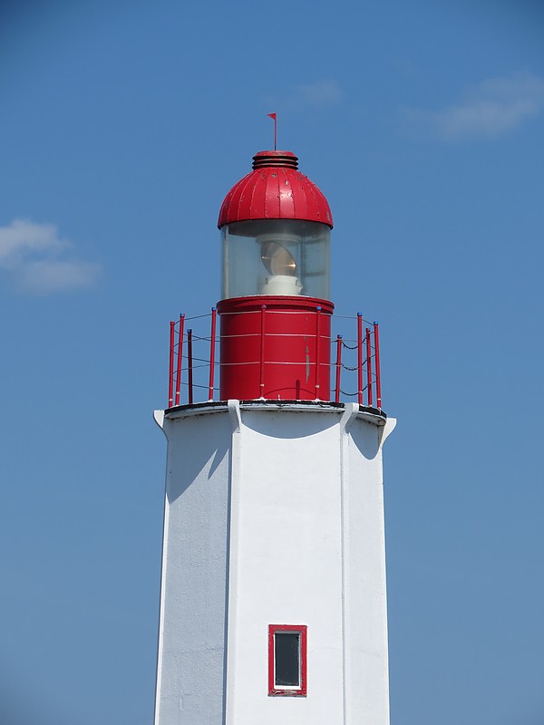 Quebec / Cabano lighthouse - lantern
Author of the photo: [url=https://www.flickr.com/photos/21475135@N05/]Karl Agre[/url]

Keywords: Temiscouata Lake;Quebec;Canada;Lantern