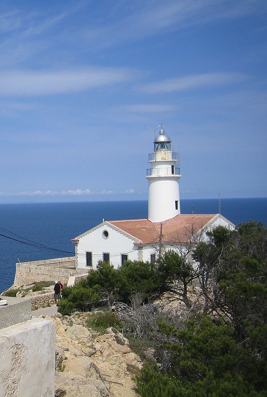 Mallorca / Cabo de Pera lighthouse
Permission granted by [url=http://forum.shipspotting.com/index.php?action=profile;u=72294]Juanjo Galiano[/url]
aka Cala Rajada
Keywords: Mallorca;Spain;Mediterranean sea