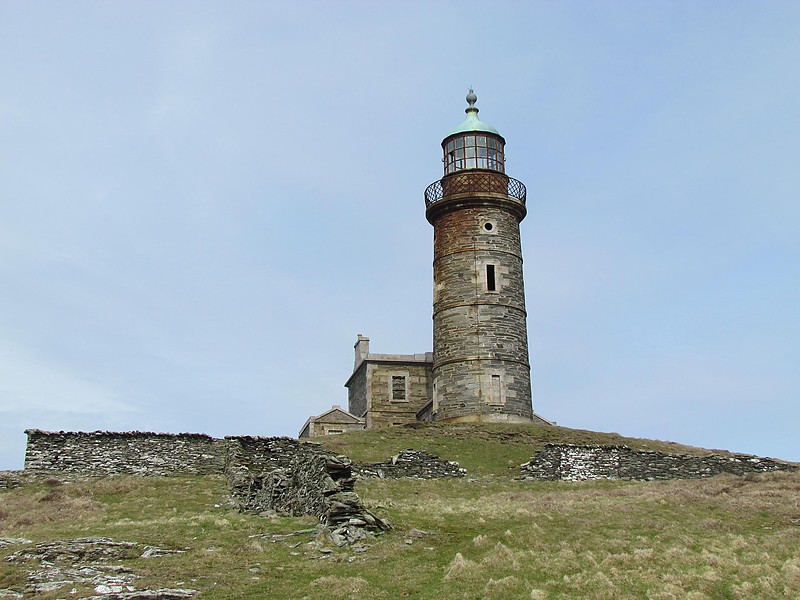 Isle of Man / Calf of Man High lighthouse
Keywords: Isle of man;Irish sea