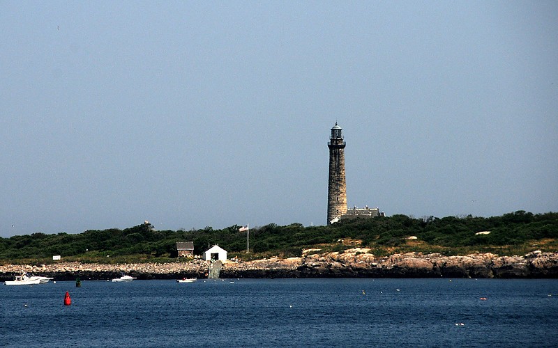 Massachusetts / Thacher Island South (Cape Ann) lighthouse
Author of the photo: [url=https://www.flickr.com/photos/bobindrums/]Robert English[/url]
Keywords: Massachusetts;Boston;United States;Atlantic ocean