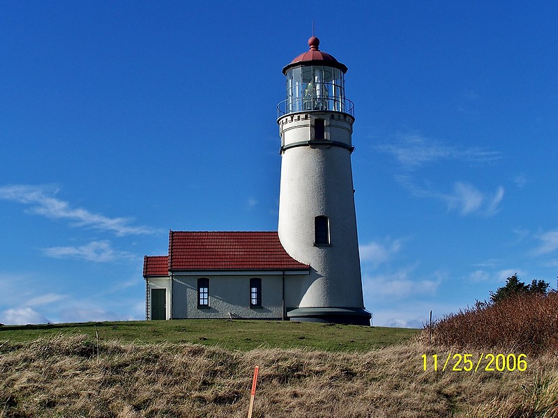 Oregon / Capo Blanco Lighthouse
Author of the photo: [url=https://www.flickr.com/photos/bobindrums/]Robert English[/url]
Keywords: United States;Oregon;Pacific ocean