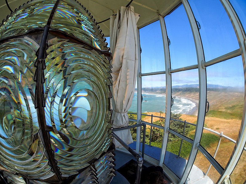 Oregon / Capo Blanco Lighthouse - lamp
Author of the photo: [url=https://www.flickr.com/photos/selectorjonathonphotography/]Selector Jonathon Photography[/url]
Keywords: United States;Oregon;Pacific ocean;Lamp