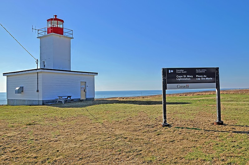 Nova Scotia / Cape St. Mary's Lighthouse
Author of the photo: [url=https://www.flickr.com/photos/archer10/]Dennis Jarvis[/url]
Keywords: Nova Scotia;Canada;Atlantic ocean;Yarmouth