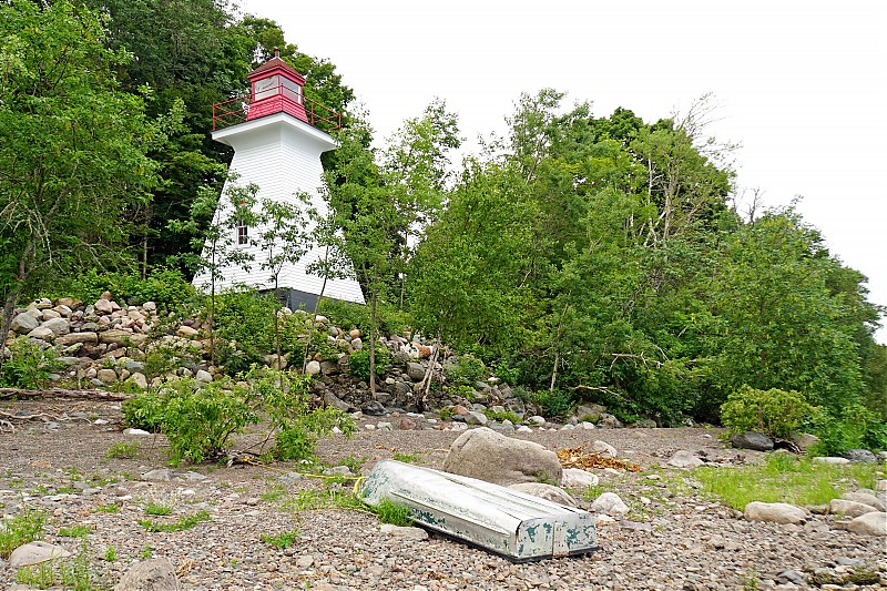 New Brunswick / The Cedars lighthouse
Author of the photo: [url=https://www.flickr.com/photos/archer10/]Dennis Jarvis[/url]
Keywords: Bay of Fundy;New Brunswick;Saint John;Canada